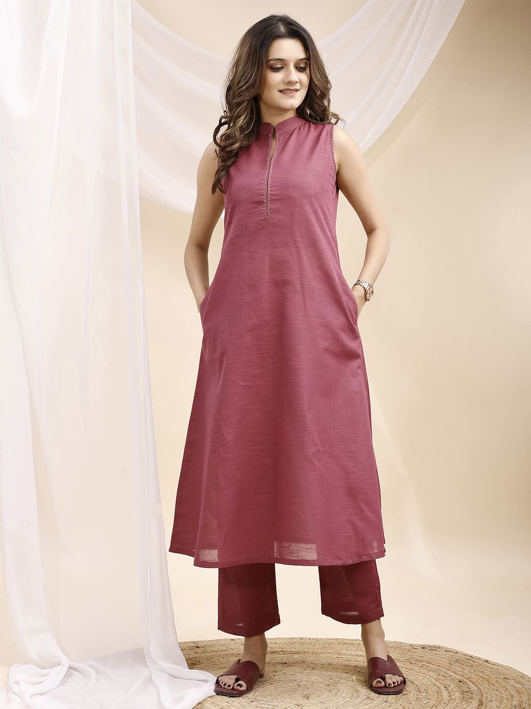 Mauve A Line Sleeveless Embroidered Linen Kurta Set