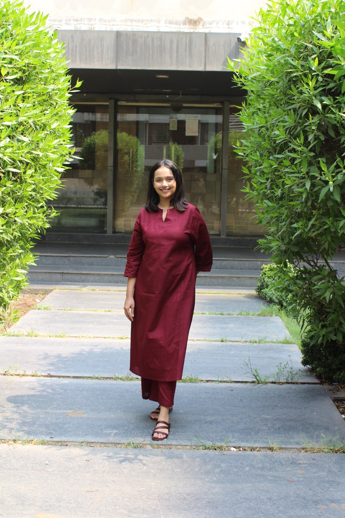 Maroon V Neck Linen Kurta Set